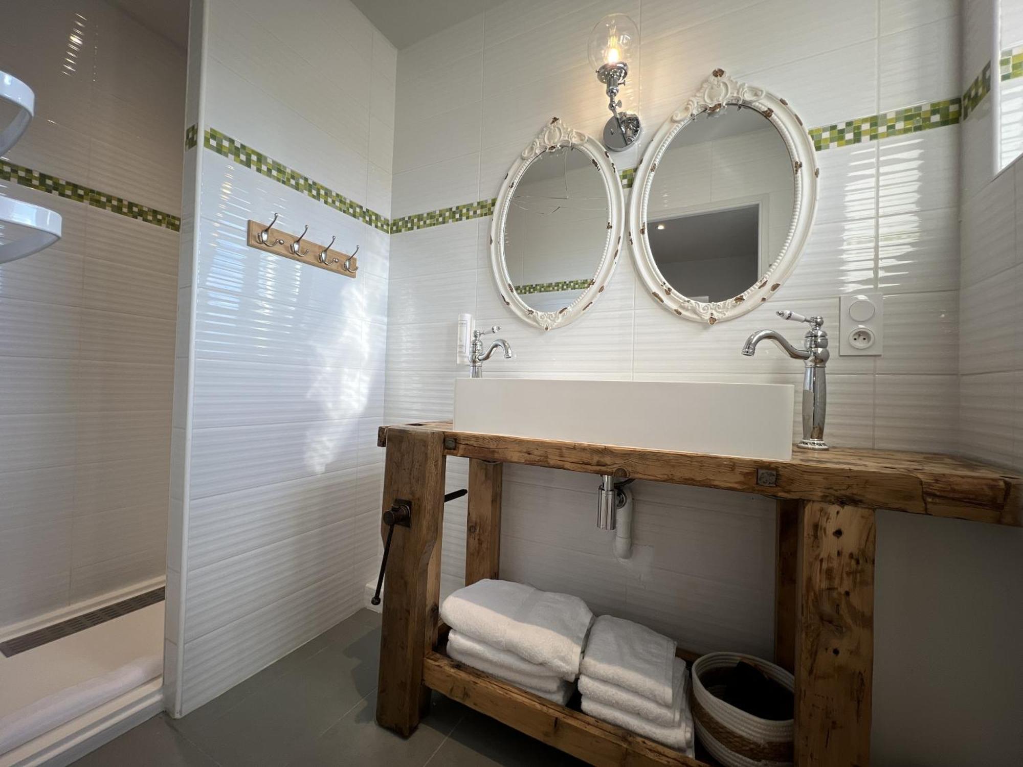 Babolene Shabby Suite วีย์ฟร็องเช-เดอ-ฮูแอเก ภายนอก รูปภาพ